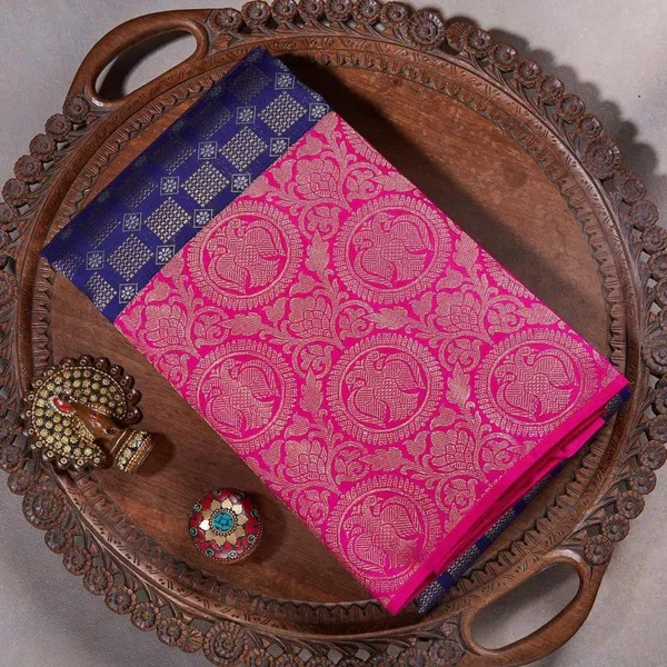 Dark_Blue_Woven_Kanjivaram_Jacquard_Saree_with_Saree_Cover